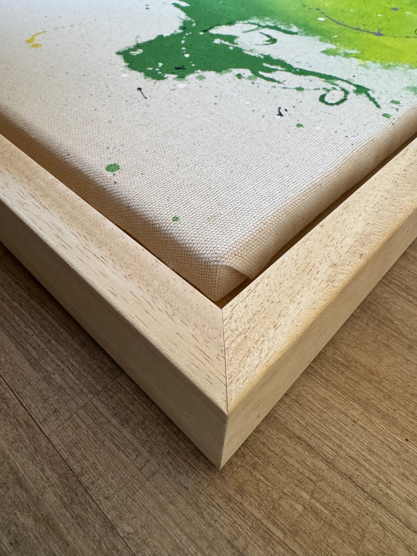 Detailaufnahme vom Rahmen und Werk